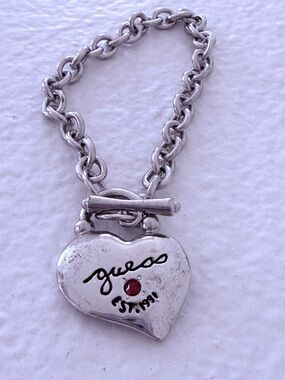 Guess Heart Lock Charm Toggle Bracelet Silver Tone Pink Crystal Logo Y2K 2000s